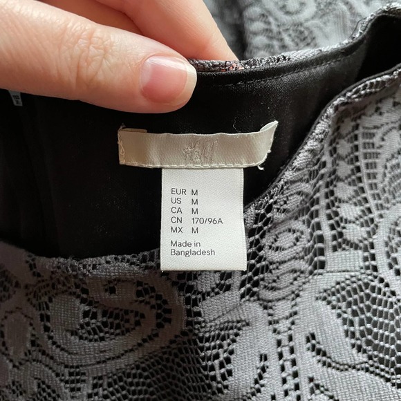 Dress S H&M Lace 3/4 Sleeve Dress Formal Workwear Lined Beautiful Delicate - Picture 9 of 10